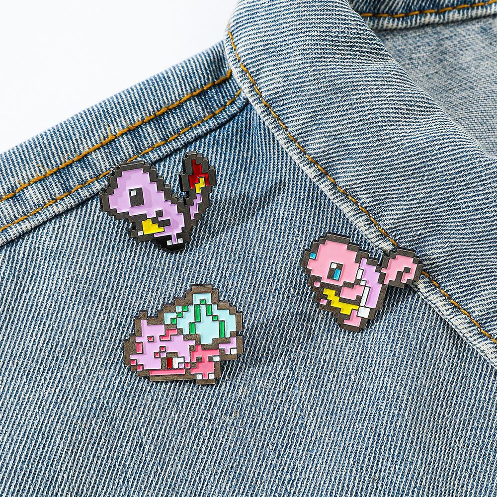 Pin de metal esmaltado de Poké - Anime Cosplay Pokemon reseña y precio